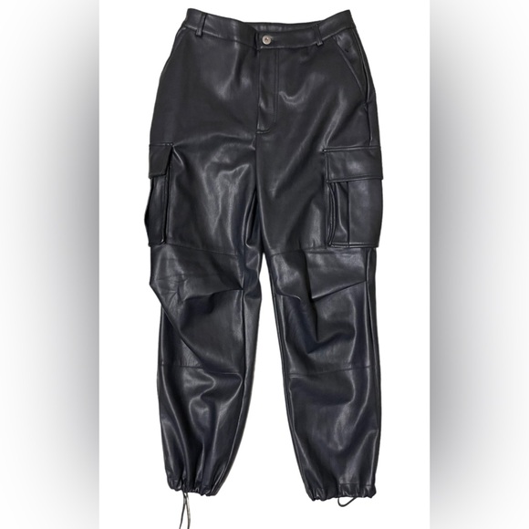 7 For All Mankind Vegan Leather Cargos - Picture 2 of 10